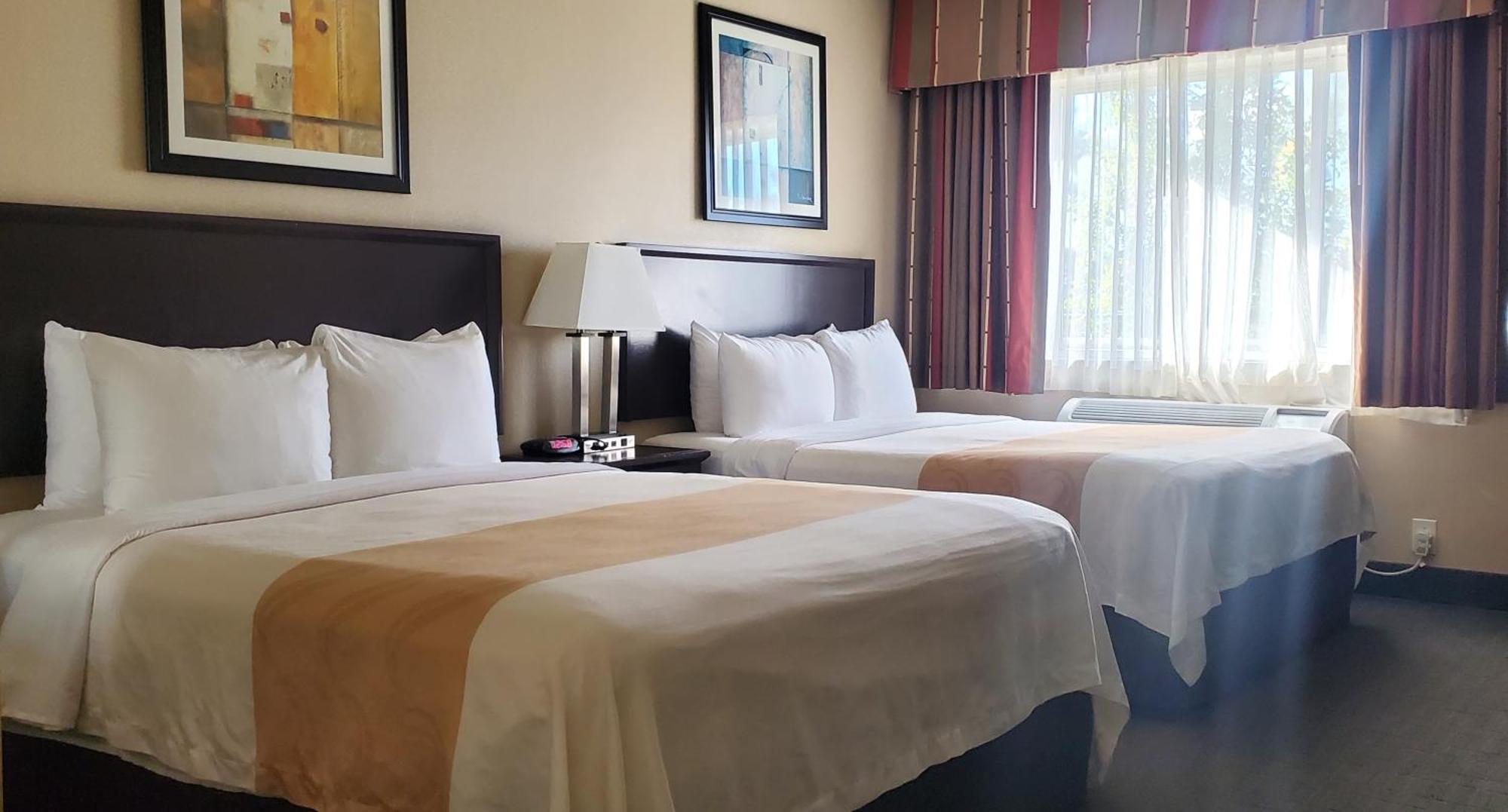 Quality Inn & Suites Anaheim At The Park Bagian luar foto